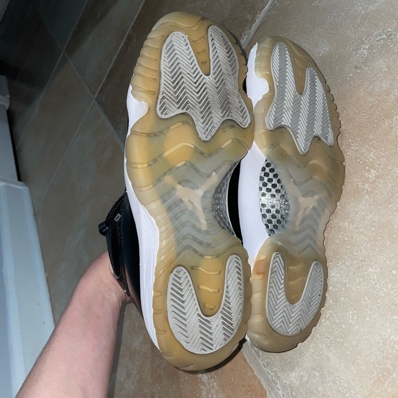 Jordan 11 jubilees 8/10 condition - Picture 6 of 6